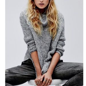 Free People Dylan sweater. Light blue. Xsmall
